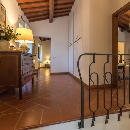 La Torre Del Bennicelli Exclusive *